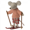 Wintermaus mit Ski, grosse Schwester